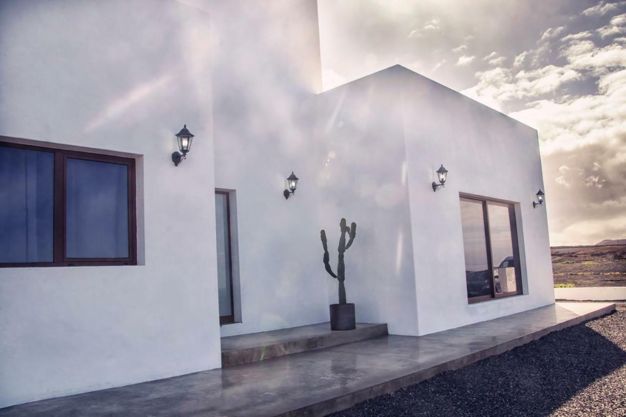 Casa De La Nobleza Guest House Tinajo Ngoại thất bức ảnh